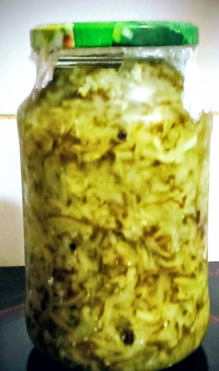 Огурцы ждут, когда я сварю рассольник