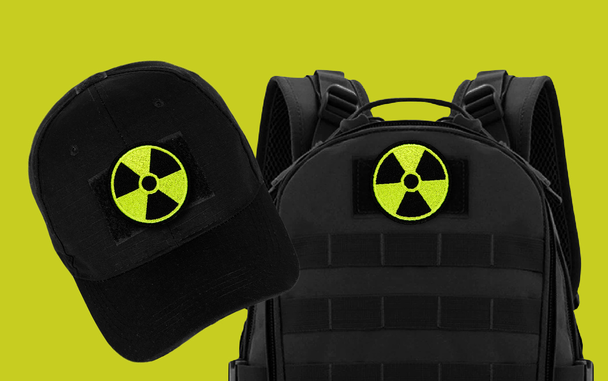Нашивка Радиация на аксессуарах