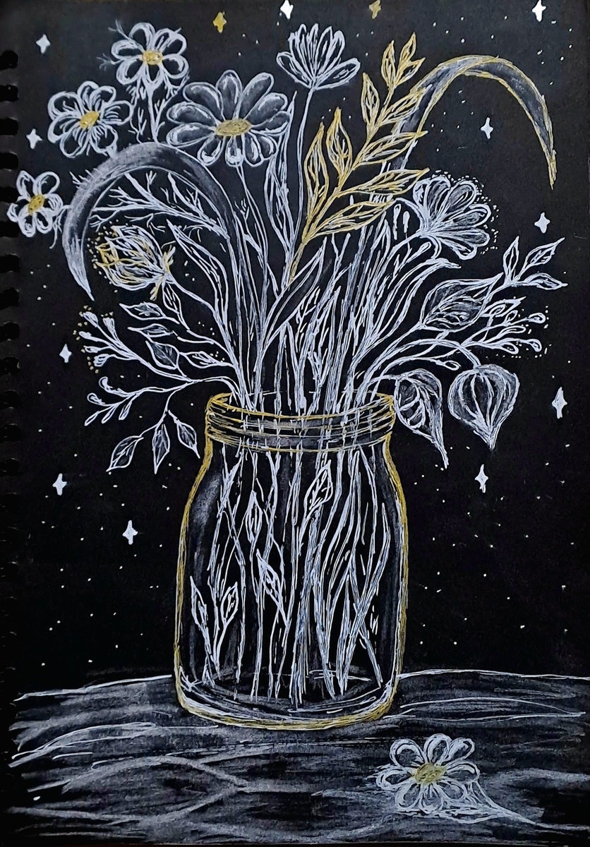 Чёрная бумага, белый карандаш и ручки