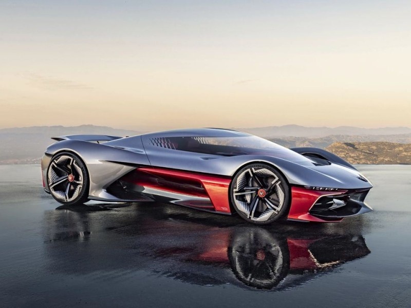    General Motors показала футуристичный концепт Corvette [ФОТО]