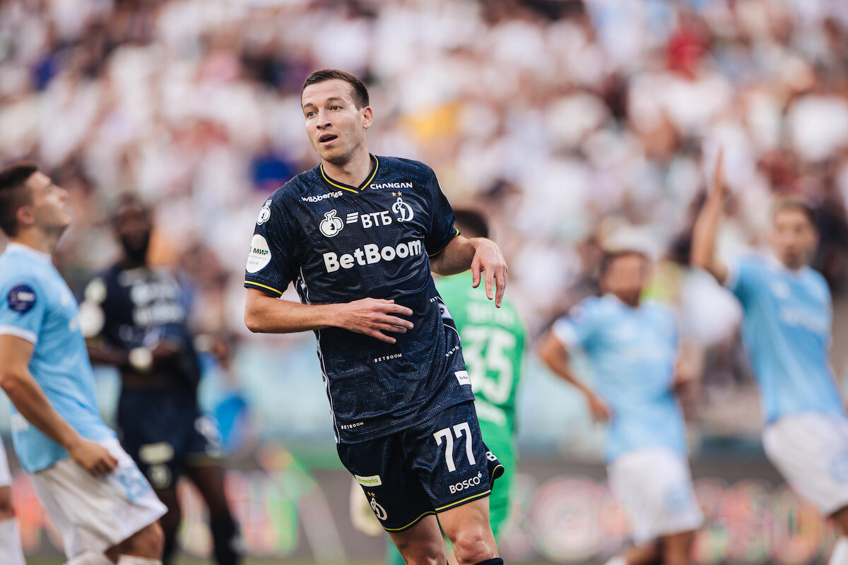 Денис Макаров