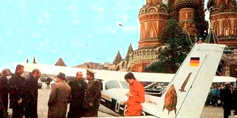 Все в шоке, преодолена система ПВО страны