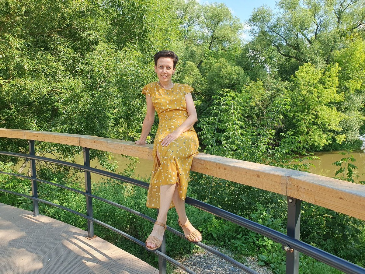 Это платье продавать не планирую)