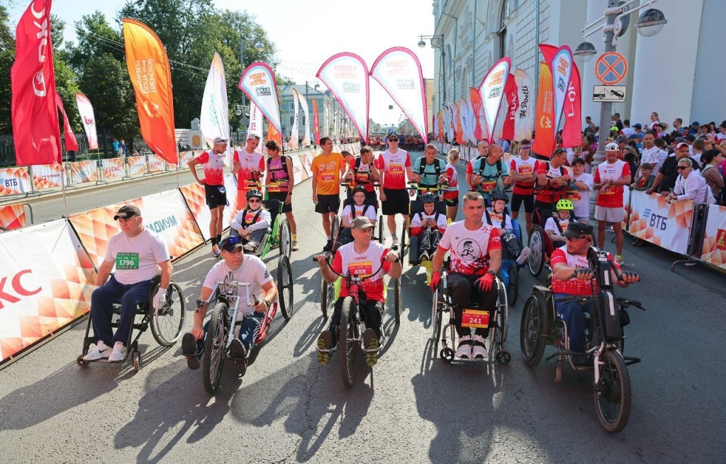 Впервые в полумарафоне участвовали люди с ограниченными возможностями здоровья