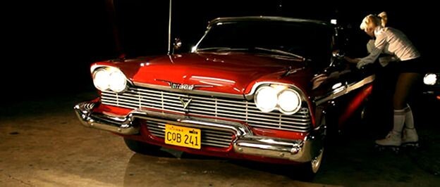 Знаменитая на весь мир Кристина Стивена Кинга из односменного фильма в исполнении Плимута Фьюри (Plymouth Fury, Fury - eng - ярость) фото из интернета 