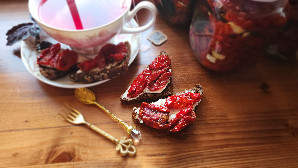 Вяленые помидоры дома - это как утро в Италии.