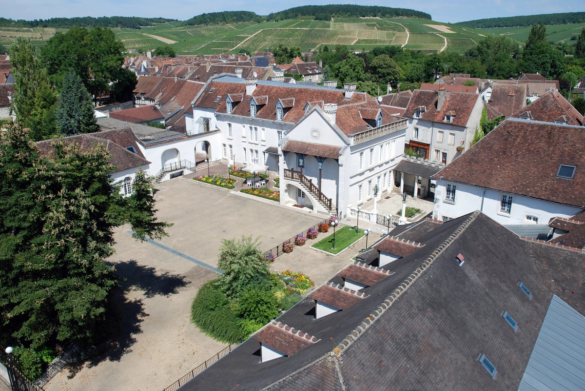 Поместье Domaine William Fèvre. Шабли, регион Бургундия, Франция