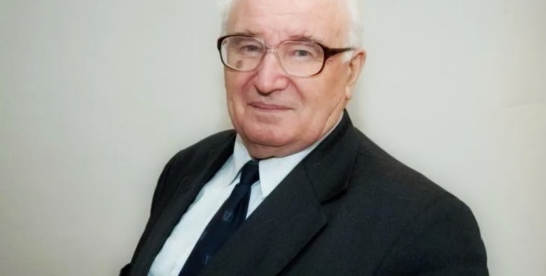 Какие напитки пьют кардиологи в 55+, чтобы сосуды не превратились в старые трубы с накипью