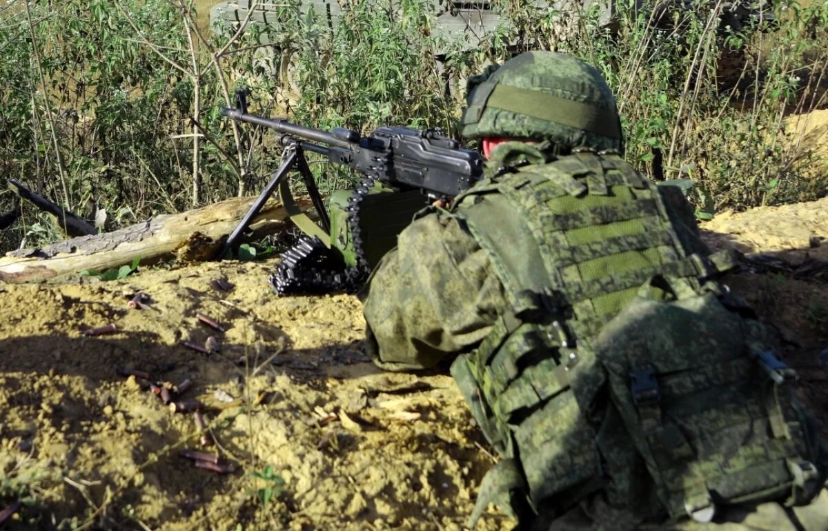    Хабаровские мотострелки ликвидировали условного противника, используя дроны