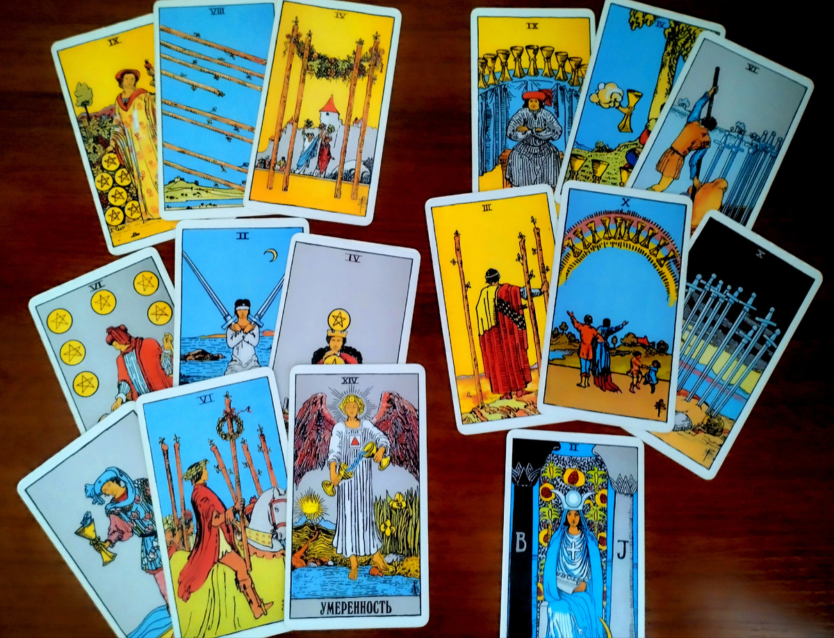 Мужчина на трезвую голову пришел исповедоваться. Экспресс расклад на Таро. Личное фото автора