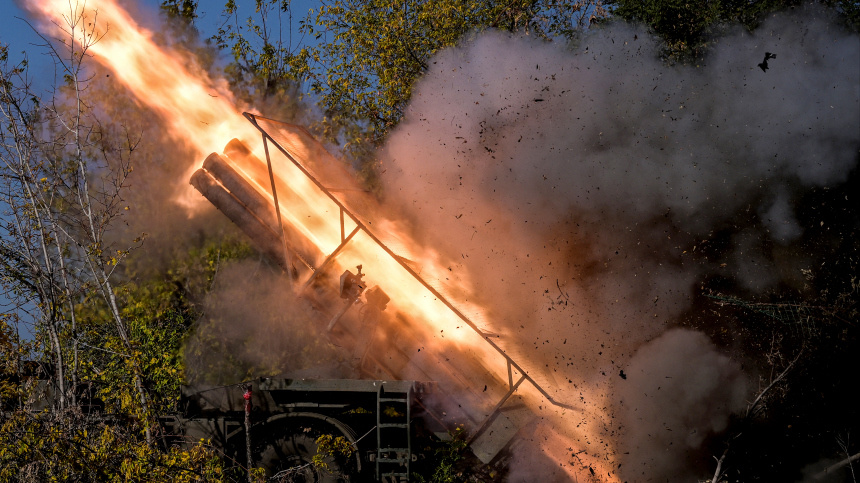    Фото: © РИА Новости/Евгений Биятов; Минобороны РФ; 5-tv.ru