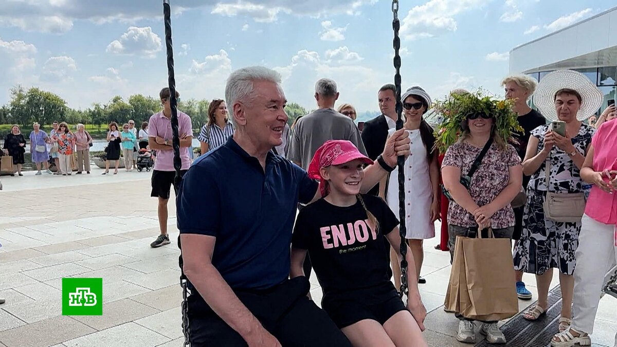    Собянин открыл новую пешеходную набережную в «Коломенском»