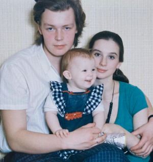 Екатерина и Александр Стриженовы с дочерью