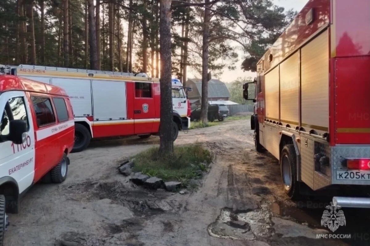    За сутки на Среднем Урале потушили 17 пожаров, есть пострадавший