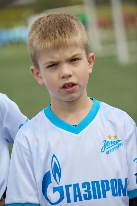 Воспитанник футбольного клуба «Ниндзя» из Острова Александр Григорьев вошёл в состав сборной России «Зенит-Чемпионика»
Фото: Олеся Григорьева