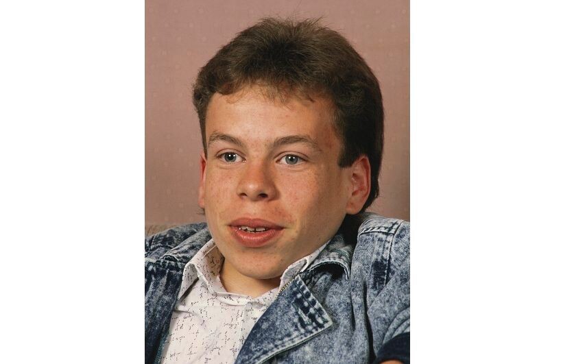 Врачи говорили, что Уорвик уйдёт из жизни будучи подростком, учитывая диагноз. К счастью, ошиблись