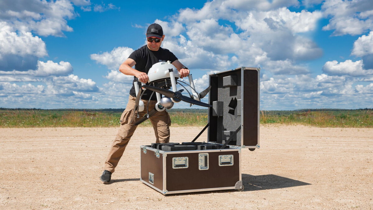   Дрон «Квазимачта»