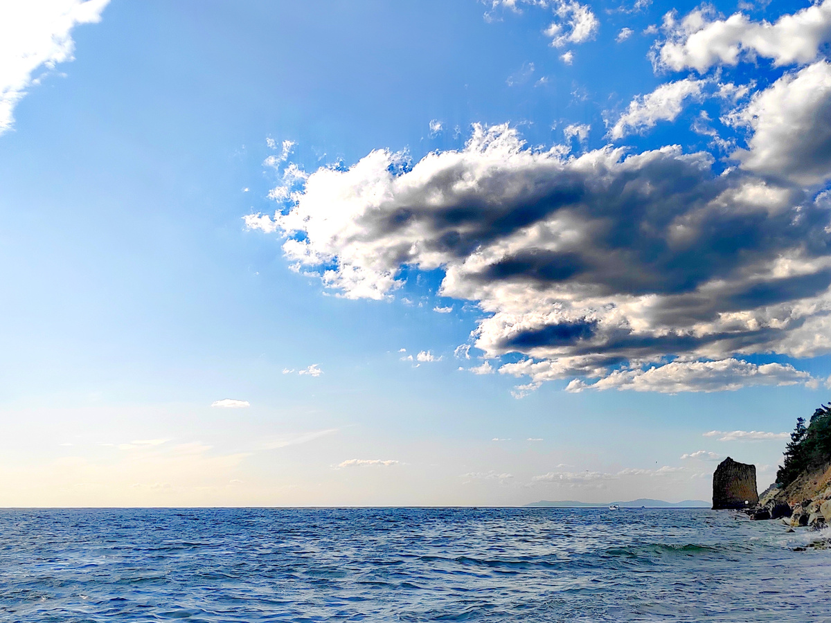 Скала "Парус" под Геленджиком в сентябре. Фото автора