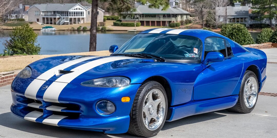 Не те, чем кажутся. Подборка автомобилей, способных удивить.