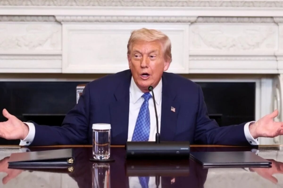    CNN: Трамп перевесил портреты Обамы и Бушей на менее заметное место