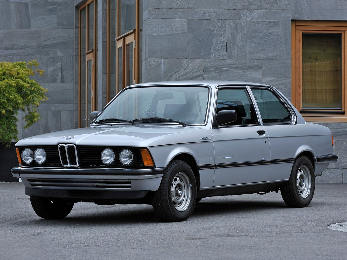 БМВ 3-серии 323i