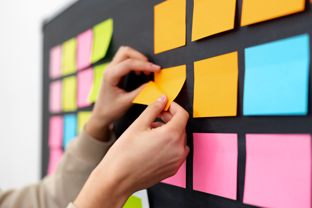      Авторство изображения: https://www.freepik.com Леди администратор