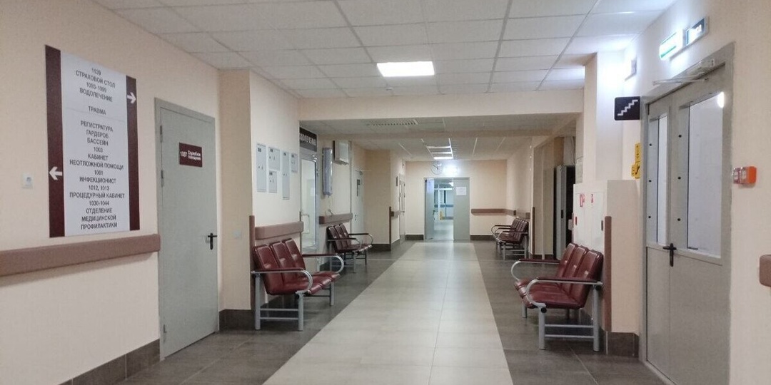 Новорожденная малышка вылетела из рук петербурженки со спазмированной шеей