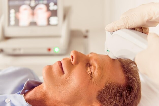 Это приятно... Вот только цена... Лицо\шея 50 тыс