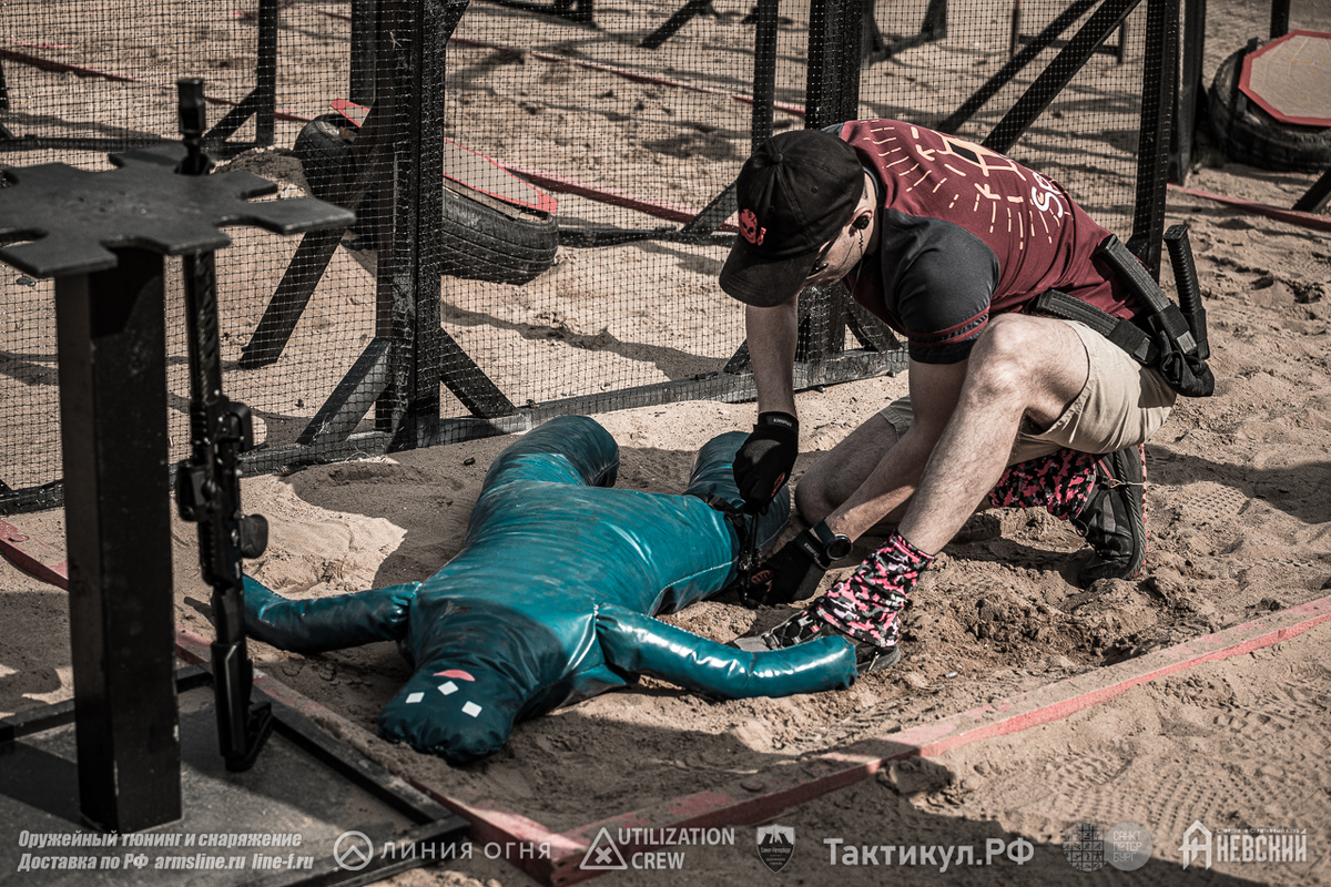 Наложение турникета в начале упражнения.