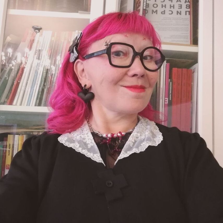 Наталья Романова, автор книг "Пиши без правил" и "Идеальная грамотность"