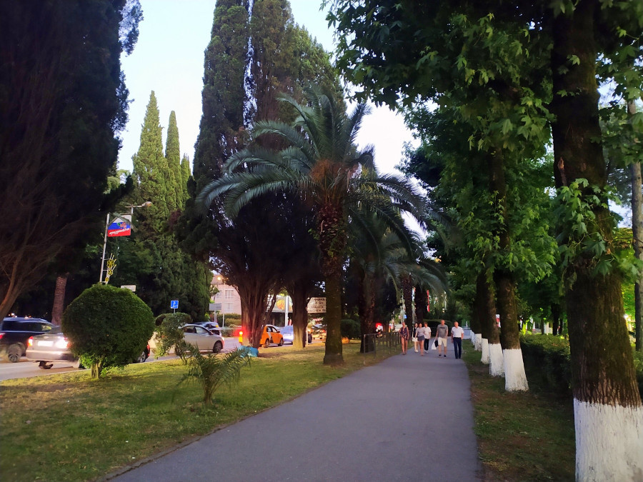 Красивый Адлер.