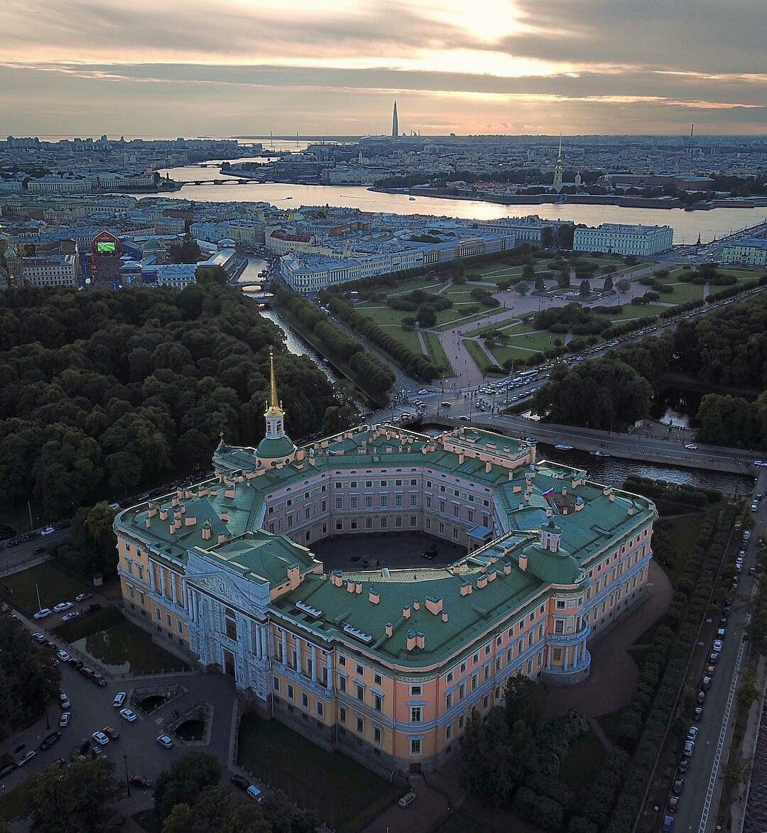 Михайловский замок