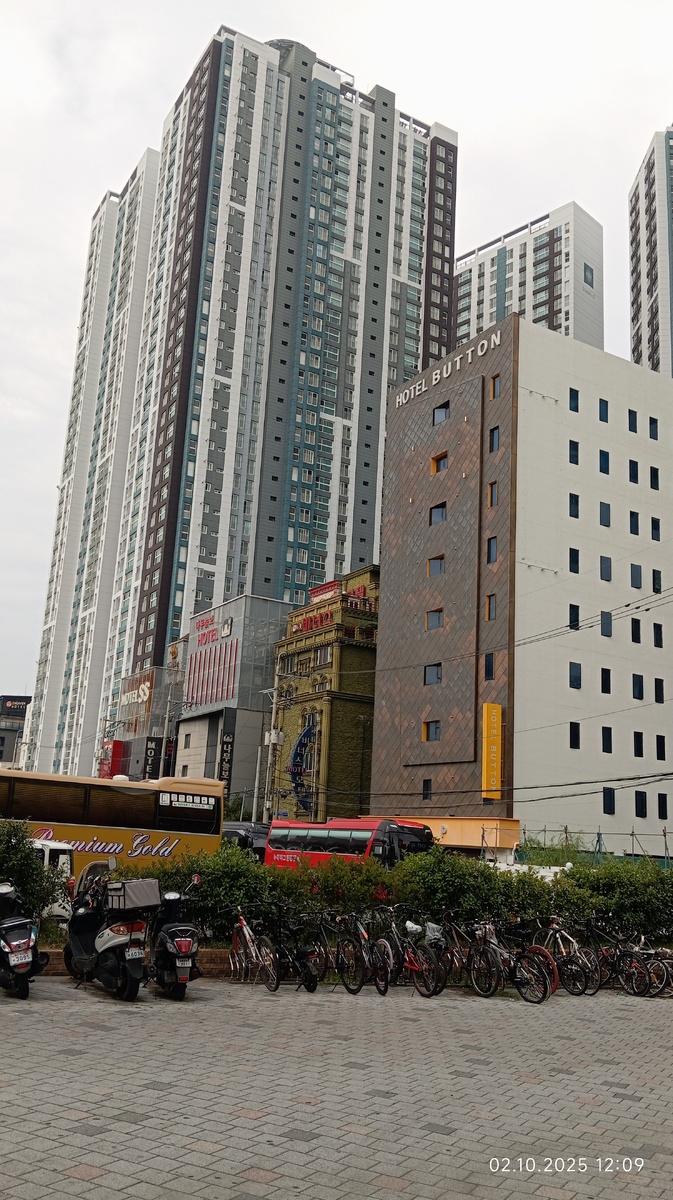 Рядом с автовокзалом