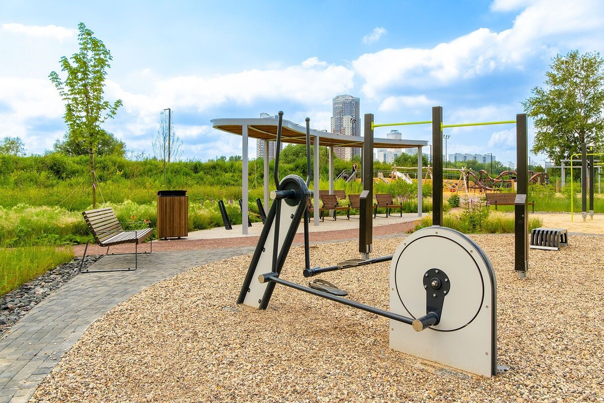    Основной этап благоустройства набережной у станции «Спартак» завершен