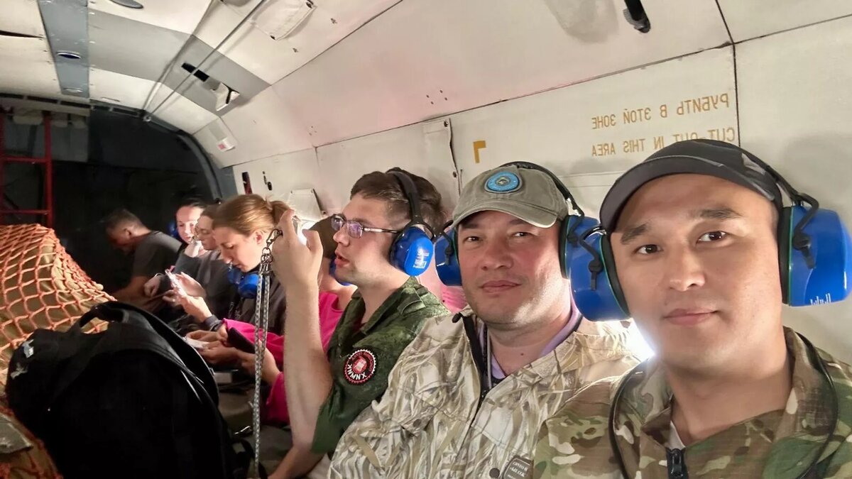 Международная поисковая экспедиция "По следам Курильского десанта" на острове Шумшу
© Photo : Из архива командира Павлодарского поискового отряда "Майдан жолы" Александра Шитова