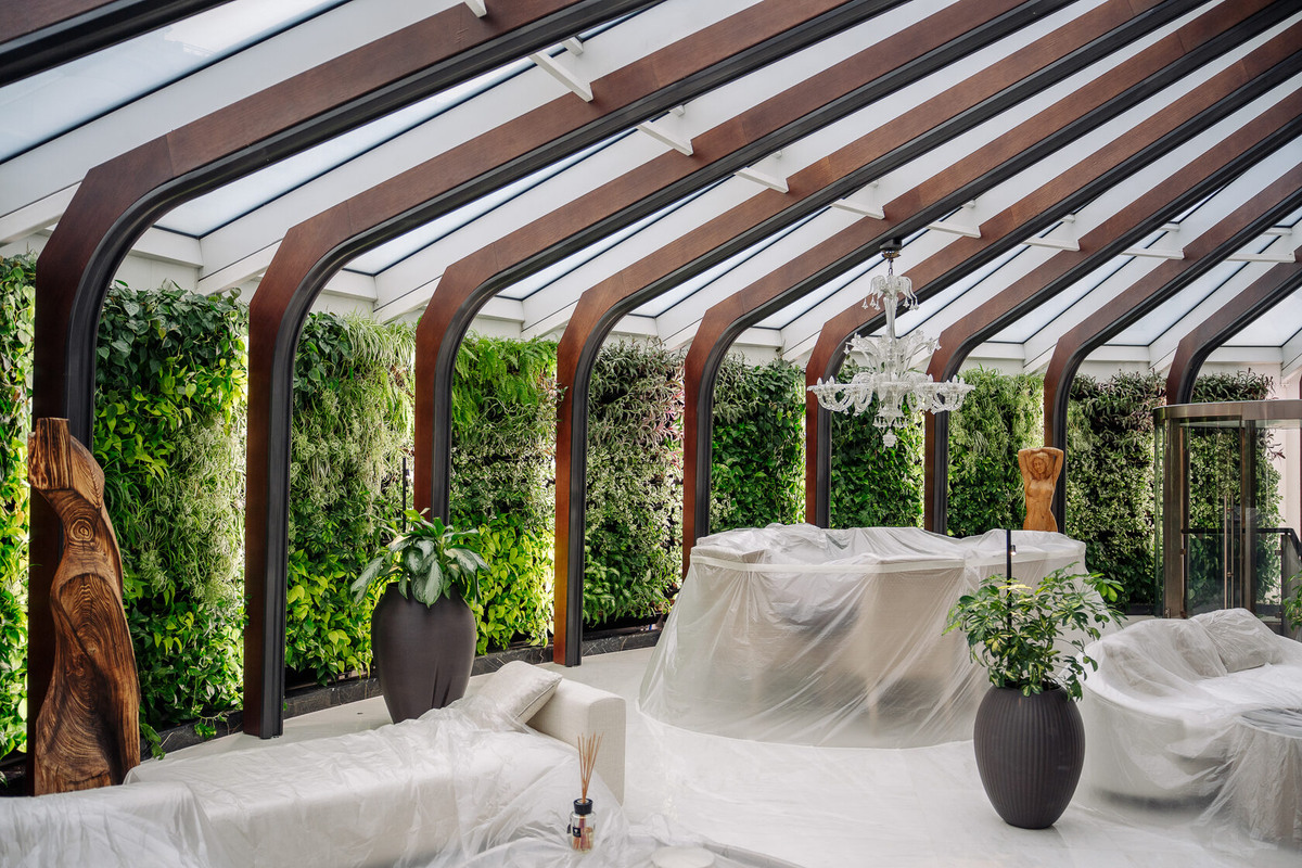 Выполнено декораторами Me Decor