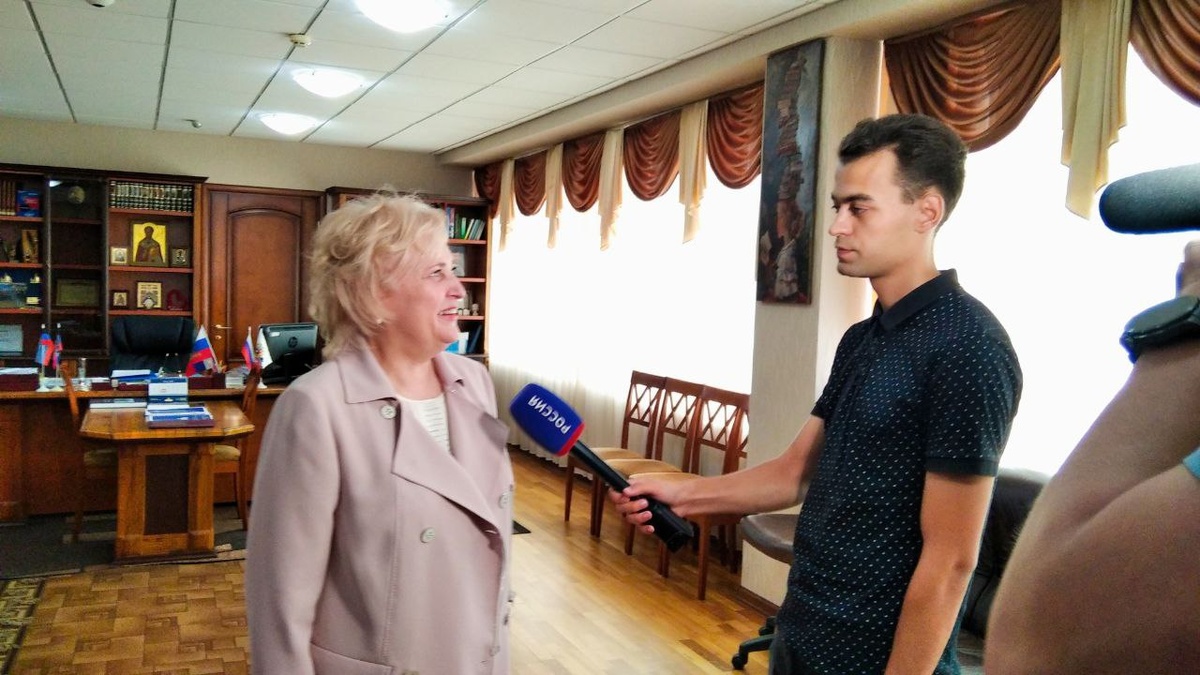 Ректор донГУ Светлана Беспалова дает интервью ГТРК "Вести Донецк"
