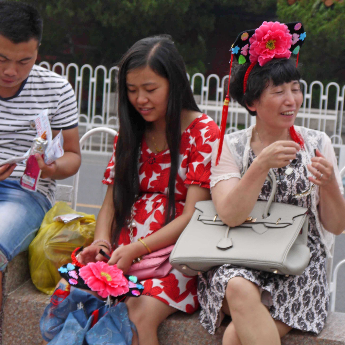 Классические китайские туристы. Фото автора.