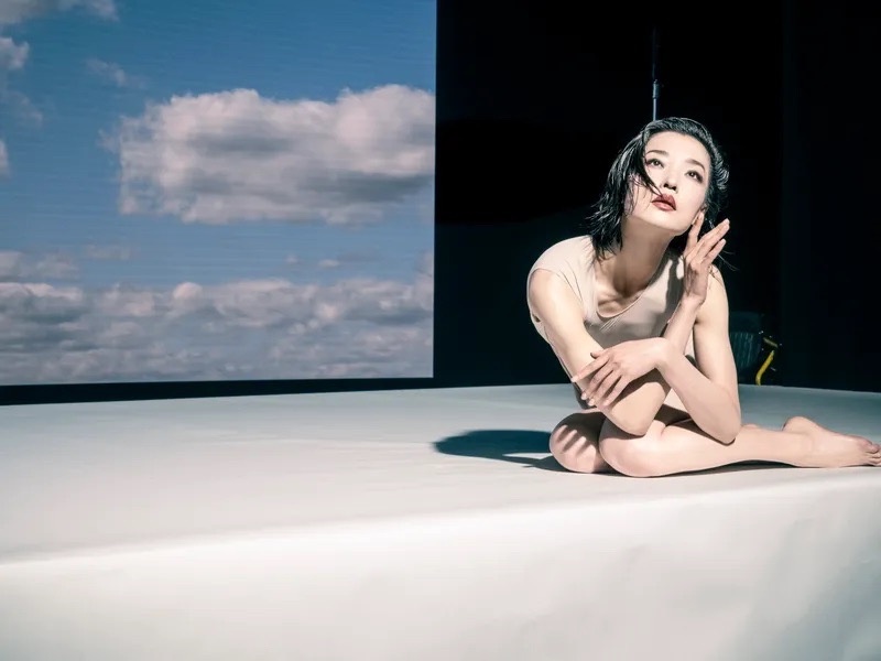    Ирина Шейк, Изабелла Росселлини и Ева Герцигова снялись для 52-го календаря Pirelli (фото 2)