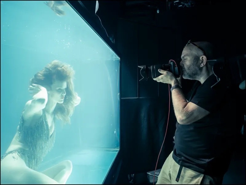    Ирина Шейк, Изабелла Росселлини и Ева Герцигова снялись для 52-го календаря Pirelli (фото 3)