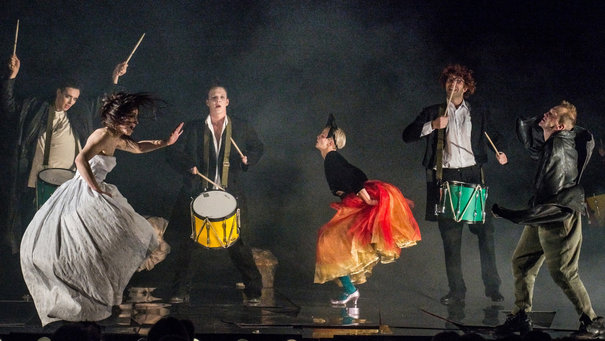    Умер Юрий Бутусов — 5 спектаклей режиссера, которые еще можно увидеть в Москве (фото 1)