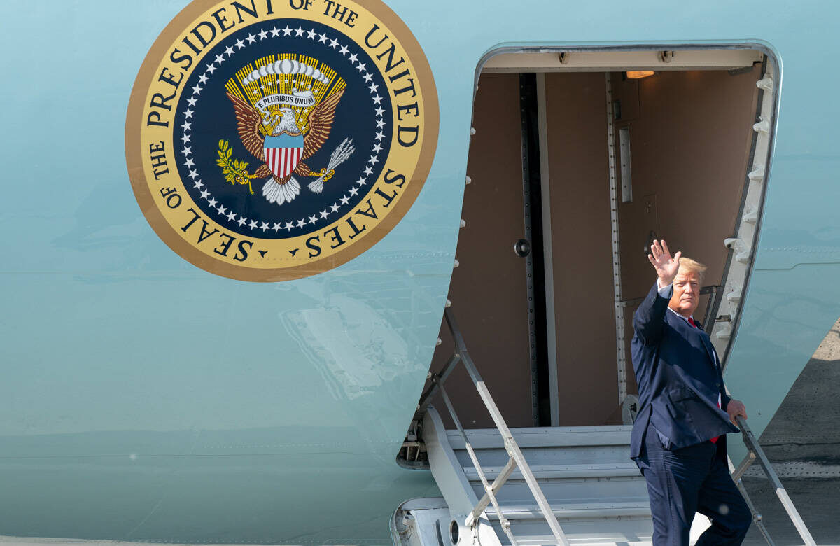 Дональд Трамп посещал Аляску как минимум пять раз во время своего первого президентского срокаФото: © The White House