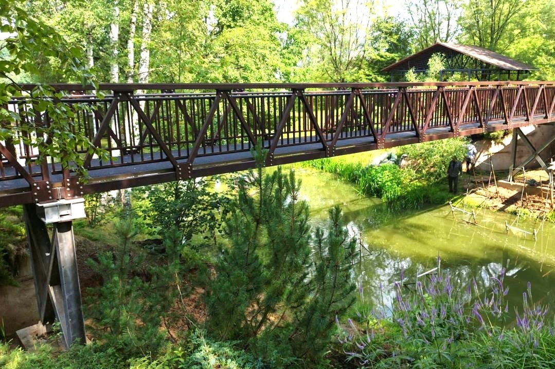 Мост собран полностью в ручную без тяжелой техники