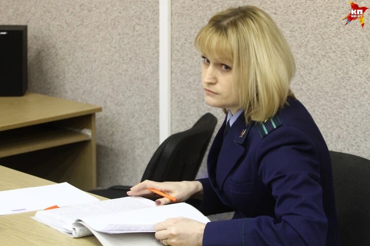 Прокурор зачитывала обвинение более часа. Фото: Виктор Гилицкий