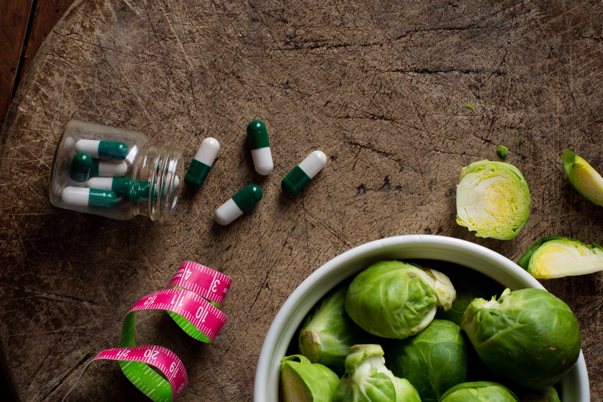 Как найти качественные аналоги премиальных БАДов и не переплачивать за имя? Давайте разбираться.