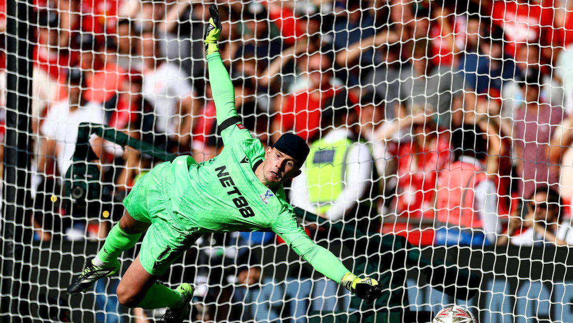    Дин Хендерсон. Reuters