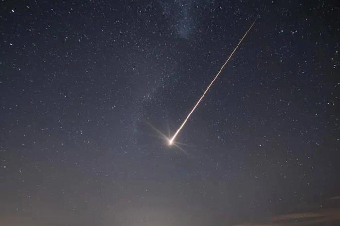 Обложка © Kandinsky / Life.ru