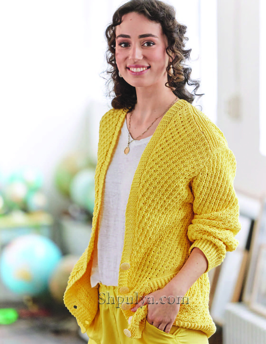 Свободный вязаный кардиган с карманами и узором из «звездочек»