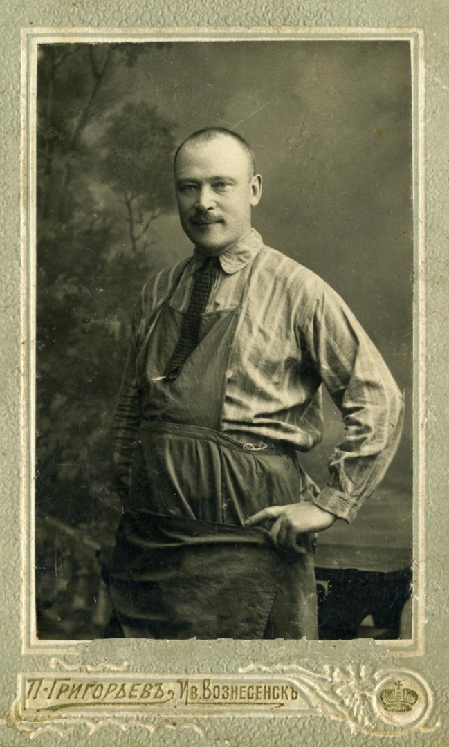    Портрет Павла Григорьева, сделанный в его фотоателье в Иваново-Вознесенске. / Фото: из фондов ИГИКМ им. Д.Г. Бурылина