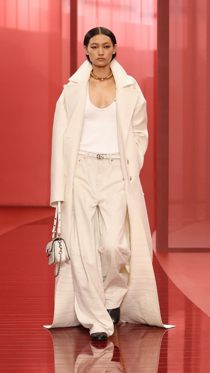 Gucci.com.Показ Gucci